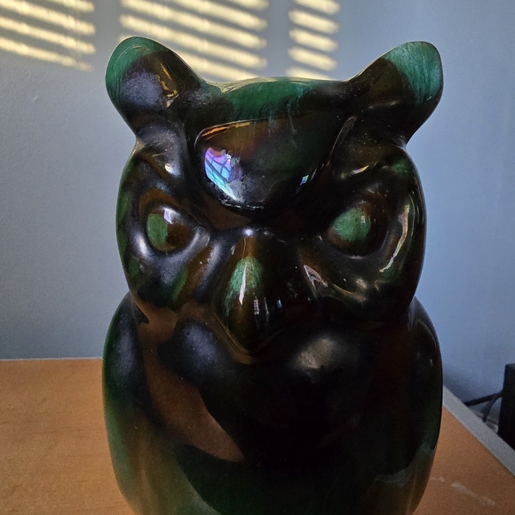 Vintage Blue Mountain Pottery Owl Statue green drip glaze bird wise cottage - Picture 3 of 14